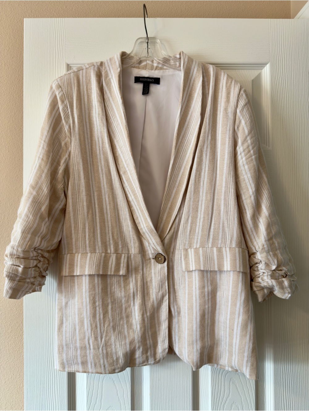Ellen Tracy Beige & White Striped Ruched-Sleeve Blazer